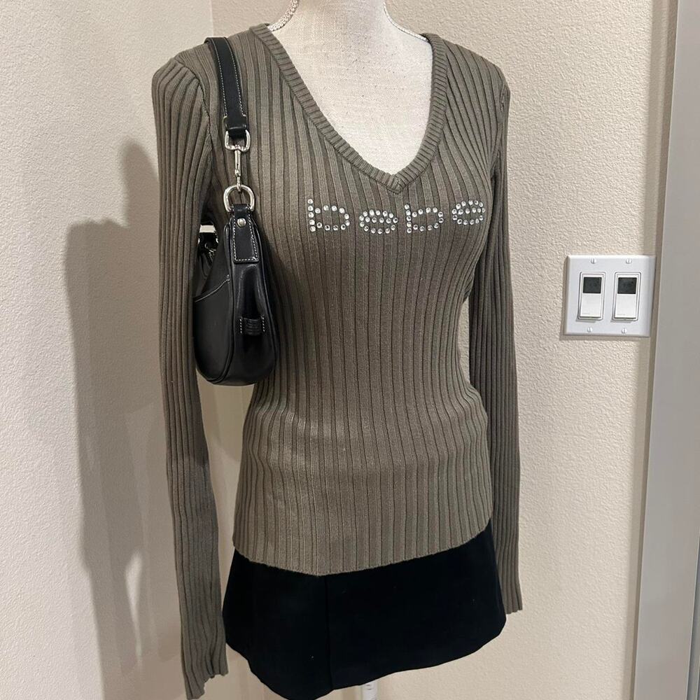 Bebe sage green ribbed long sleeve top. Size medium